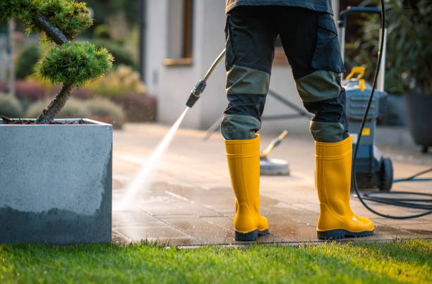 Best Commercial Pressure Washing  in Struthers, OH